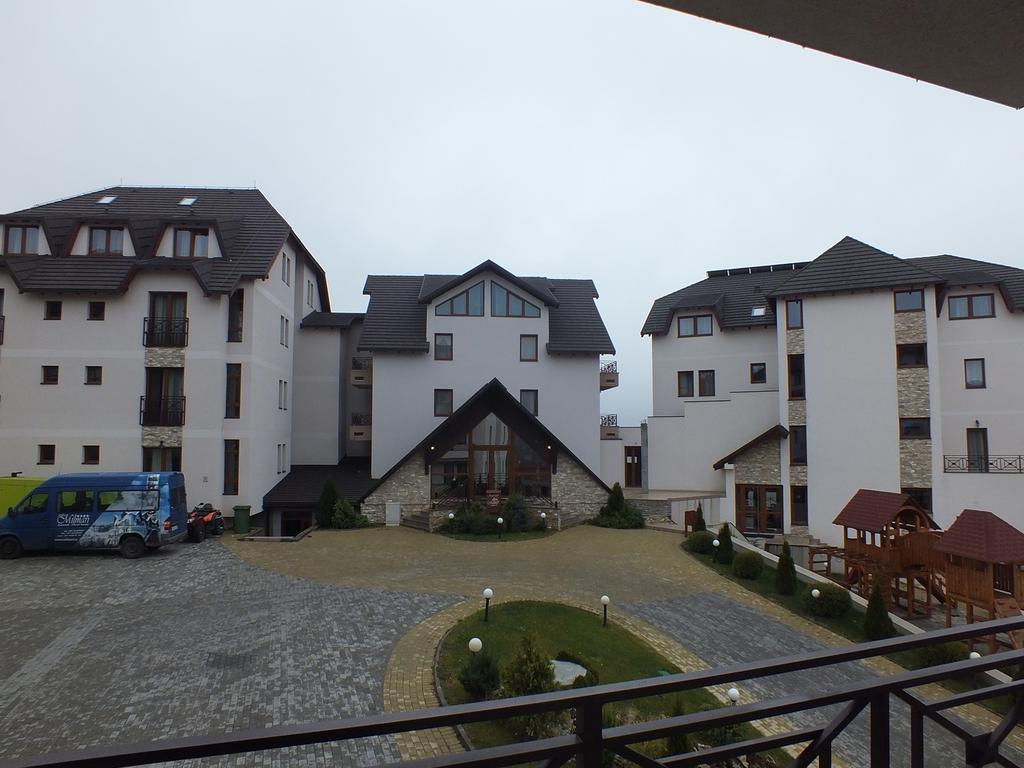 Apartments Zivkovic, Milmari D コパオニク エクステリア 写真