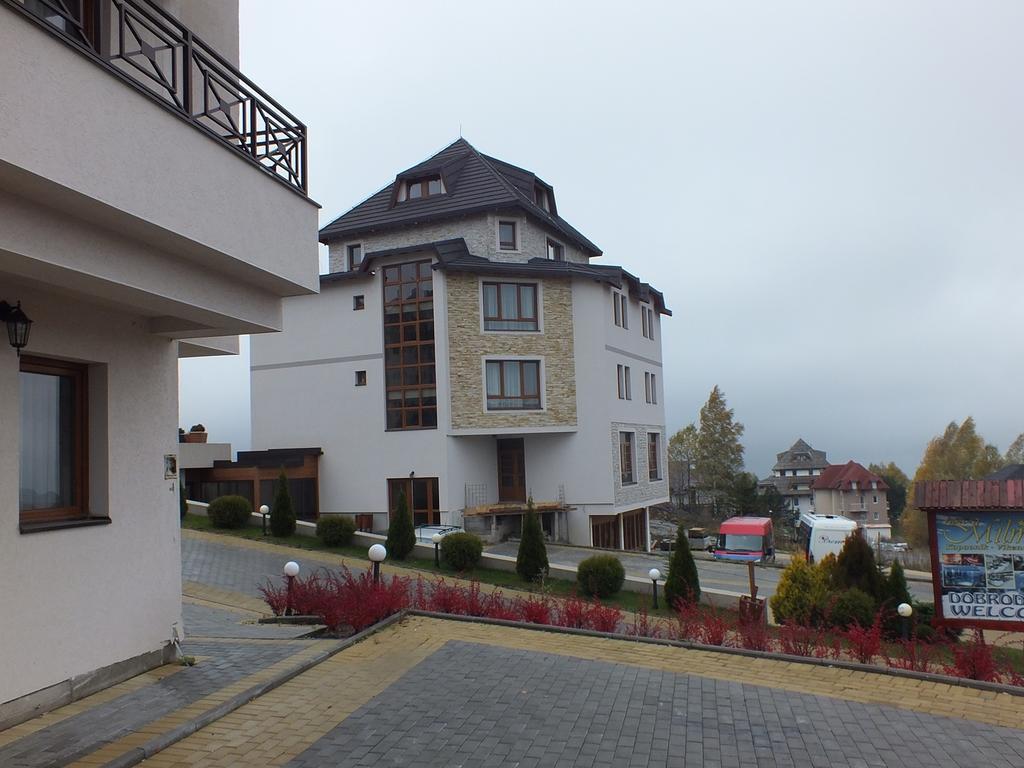 Apartments Zivkovic, Milmari D コパオニク エクステリア 写真